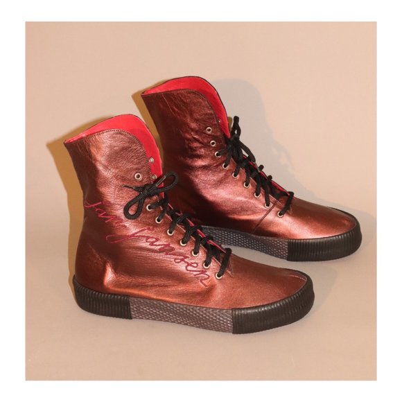 Jan Jansen Red Metallic High Top Sneakers NWOT Size 8 - Picture 1 of 4